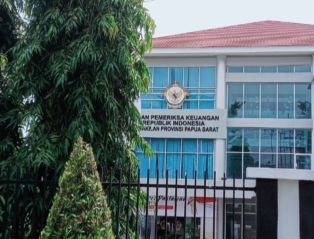 Perwakilan BPK Papua Barat Bungkam Terkait OTT Dua Pemeriksa oleh KPK