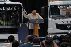 Poltracking: Publik Puas dengan Kinerja Prabowo-Gibran karena MBG hingga Bantuan Tepat Sasaran