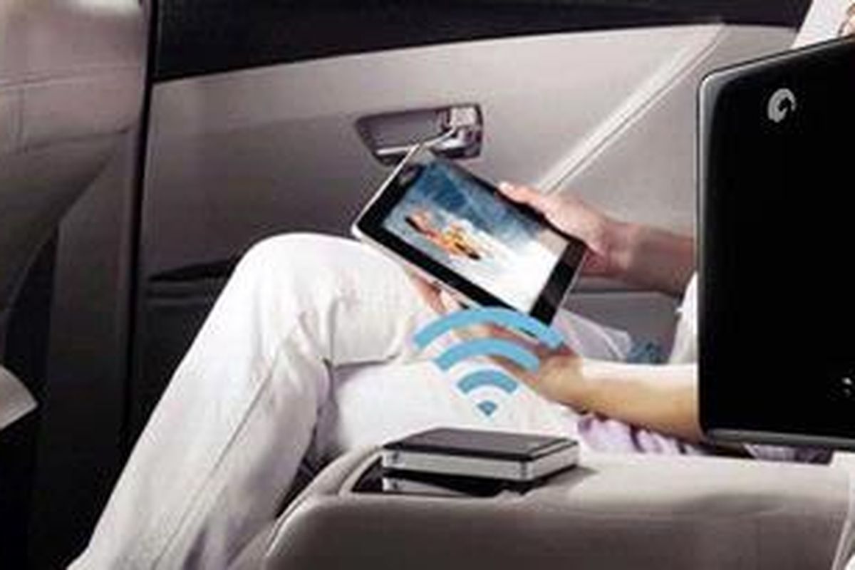 Seagate GoFlex Satellite.