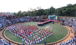 250 Penari Kolosal Warnai Pembukaan YCC Apeksi 2023 di Colloseum Tokka Tena Rata