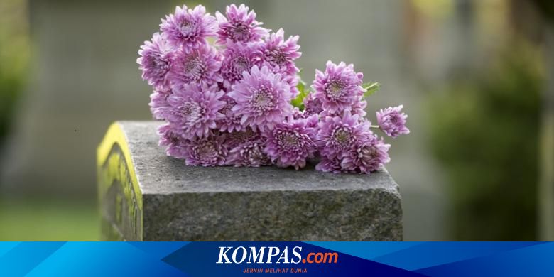 Surat Cinta Berisi Curahan Hati Istri Untuk Mendiang Suami