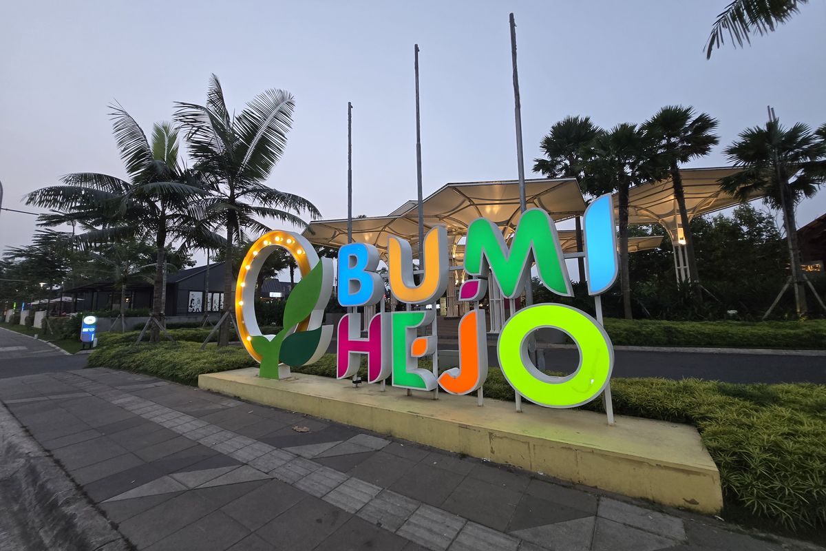 Bumi Hejo, ruang komersial di Kota Baru Parahyangan, Bandung Barat, Jawa Barat