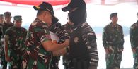 Prajurit TNI AL Dapat Kenaikan Pangkat Luar Biasa Usai Gagalkan Penyelundupan 2 Ton Narkoba