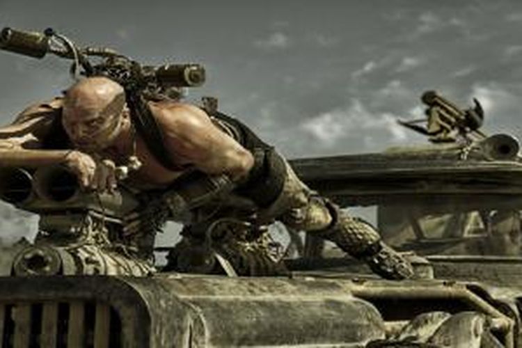 Nathan Jones beraksi dalam Mad Max: Fury Road (2015)