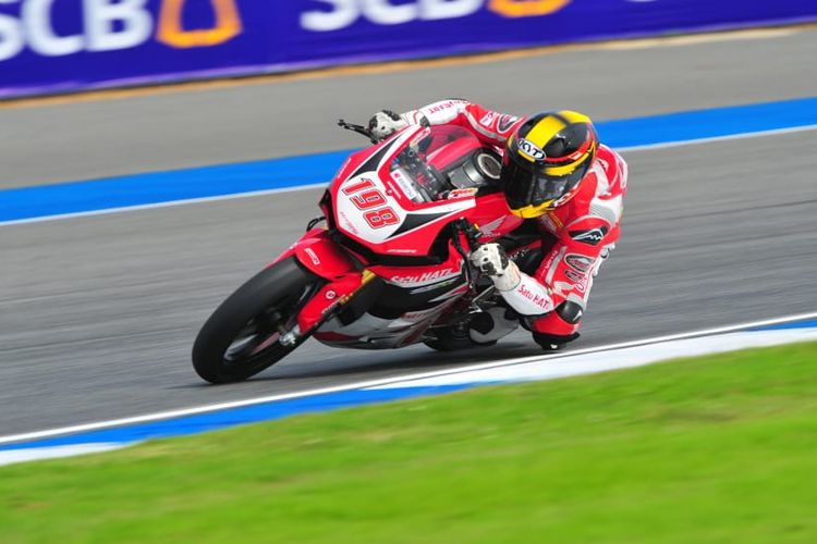 Young racer Awhin Sanjaya.