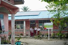 Program Sekolah Energi Berdikari, Pertamina NRE Hadirkan Energi Surya dan Air Bersih di SD Gunung Bayu Simalungun