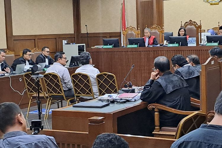 Di Sidang, Kepala BPKH: Kemenag Tak Pernah Laporkan Penggunaan Dana Haji yang Ditransfer