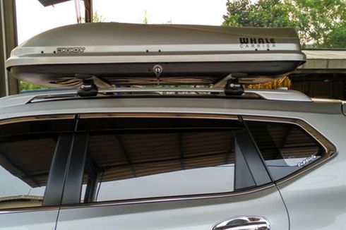 Cara Aman Pakai Roof Box Mobil untuk Mudik