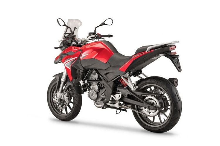 Pilih Mana Benelli TRK 251 VS Kawasaki Versys-X 250 Halaman all - Kompas.com - Otomotif Kompas.com