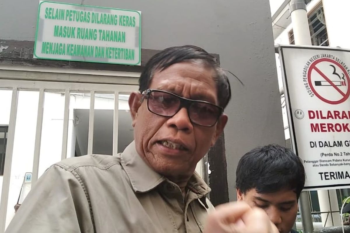 Komedian Tarzan saat ditemui di Pengadilan Negeri Jakarta Selatan, Rabu (23/10/2019).