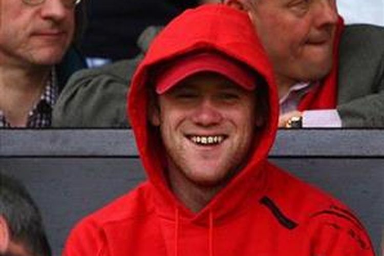 Wayne Rooney meluncurkan sindiran kepada Didier Drogba.