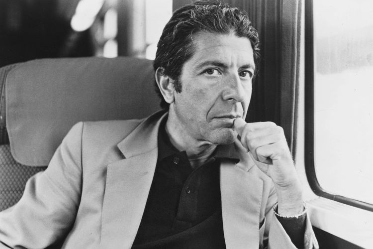 Musisi asal Kanada, Leonard Cohen.