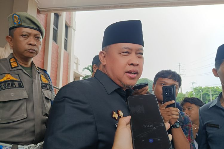 Kenaikan Tarif Transjabodetabek Masih Dikaji, Berkisar Rp 5.000-Rp 6.000