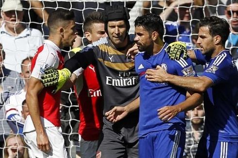 Gabriel dan Cazorla Kartu Merah, Arsenal Kalah dari Chelsea 