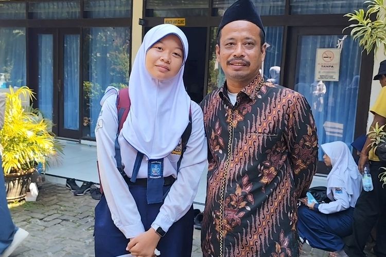 Kisah Zidni, Siswi Indramayu Belajar Giat hingga Rela Tempuh 85 Kilometer untuk Lulus SMA Maung di Cirebon