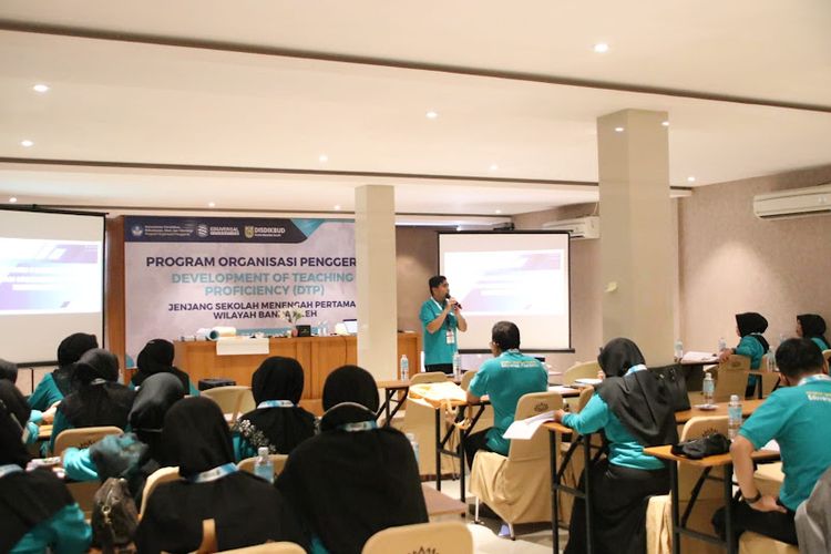 Eduversal Foundation kembali menggelar program Development of Teaching Proficiency (DTP) (14-17/2/2023) yang merupakan bagian rangkaian Program Organisasi Penggerak (POP) Kemendikbud Ristek.