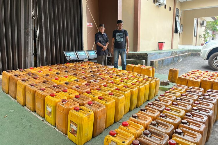 3.040 Liter Pertalite Ditimbun di Rumah Bangka Selatan