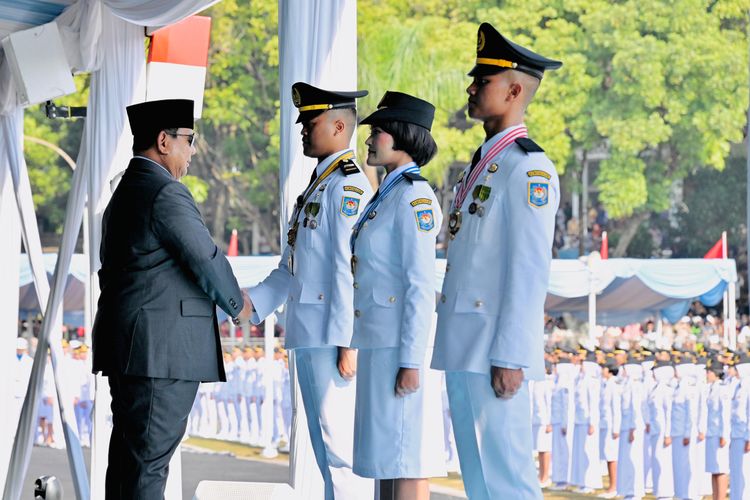 Dari Anak Buruh Bangunan hingga Peraih Kartika Astha Brata, Aji Bayu Ramadhan Buktikan Mimpi Tak Mengenal Batas