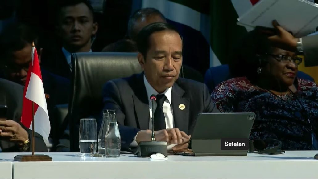 Berbicara di KTT BRICS, Jokowi Singgung Tatanan Ekonomi Dunia yang Tak Adil