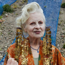 Desain Paling Ikonik dari Vivienne Westwood, Tak Lekang oleh Waktu
