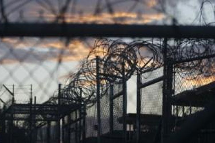 Masih ada 114 tahanan di Guantanamo, termasuk 52 yang sudah disetujui untuk dilepaskan 