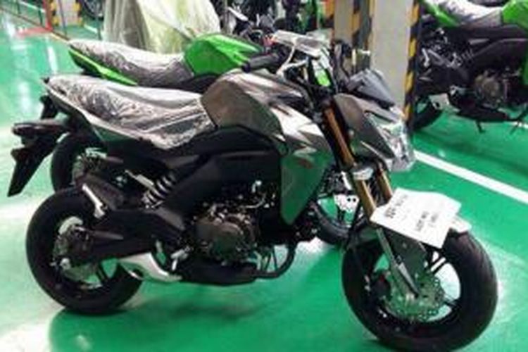 Spyshot sport Kawasaki yang disinyalir Z125 di Thailand.