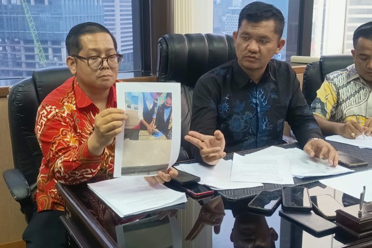 Uang 10.000 SGD Dinyatakan Palsu di Singapura, Kuasa Hukum S Pertanyakan Sistem Screening