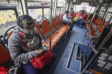 Protokol Kesehatan di Moda Transportasi: Jika Padat Pakai Pelindung Wajah