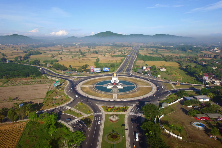 Mandalika merupakan kawasan ekonomi khusus (KEK) Indonesia.