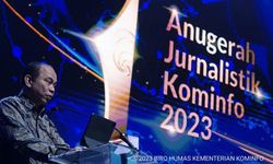 Menkonminfo  Apresiasi Jurnalis dalam Puncak Anugerah Jurnalistik Kominfo 2023