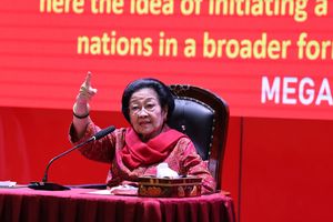 Tangis Megawati Pecah Saat Serukan Dunia Baru Tanpa Tunduk dengan Mesin dan Modal