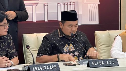 Ketua KPU Mengaku di-Whatsapp Mendagri: "Apa Masih Perlu Pilkada di Papua?"