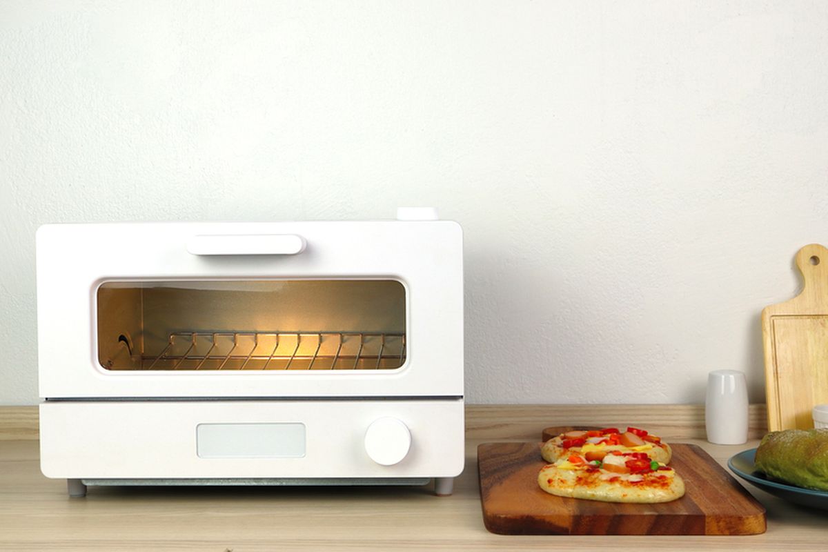 Ilustrasi oven konveksi dengan desain modern. 
