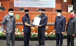 Paparkan 9 Raperda Kabupaten PPU, Bupati AGM: Realisasi Pendapatan 2019 Rp 1,6 Triliun Lebih