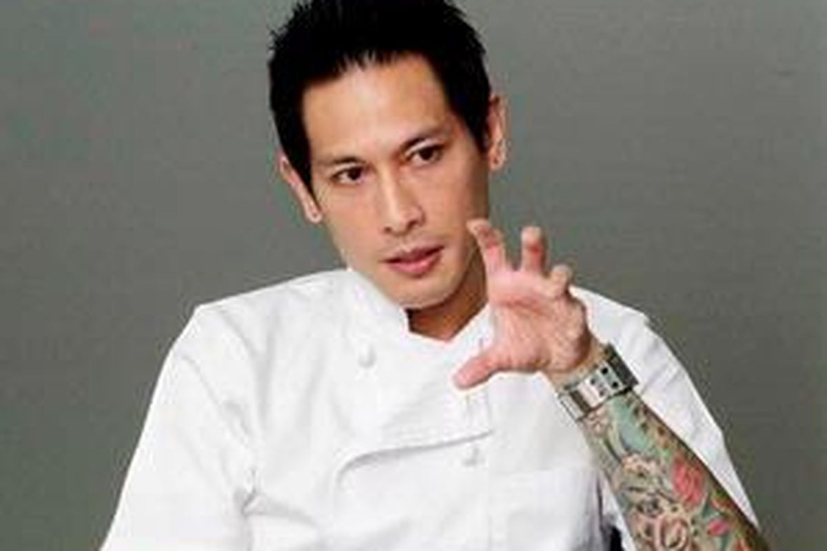 Kencan idealnya adalah melakukan kegiatan outdoor di siang hari, lalu menikmati makanan dan obrolan yang hangat malam harinya.