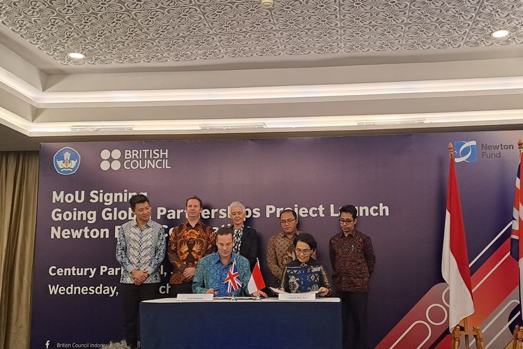 Penandatanganan Memorandum Saling Pengertian (MSP) antara British Council dan Kemendikbudristek pada Selasa (1/3/2023) di Jakarta. 