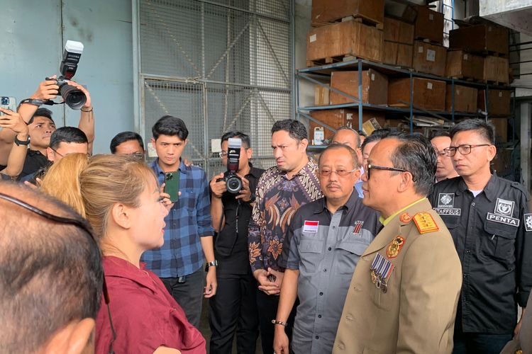 Kasus Penahanan Ijazah oleh Perusahaan di Surabaya, Apa yang Sebenarnya Terjadi?