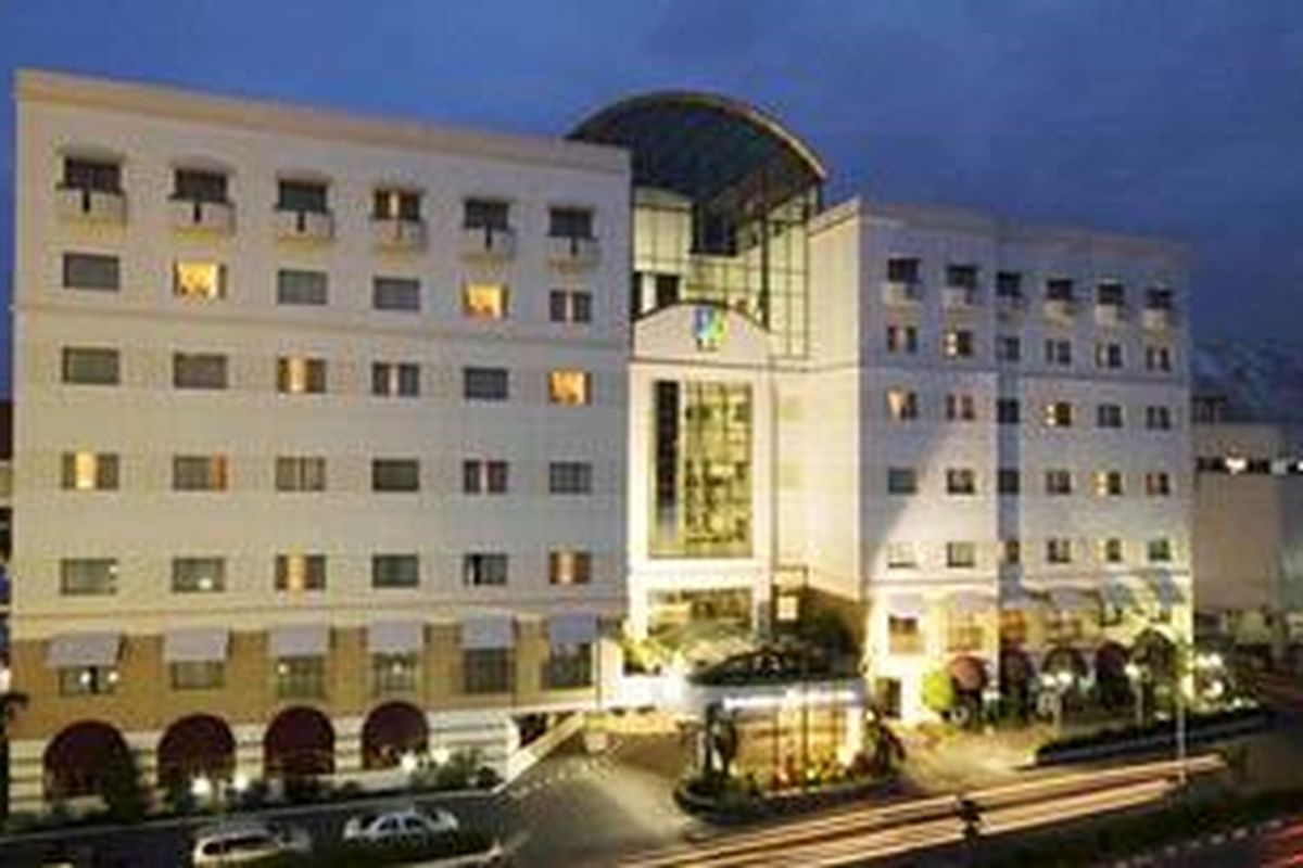 Surabaya Plaza Hotel mengembangkan konsep green hotel untuk mendukung gerakan pelestarian lingkungan