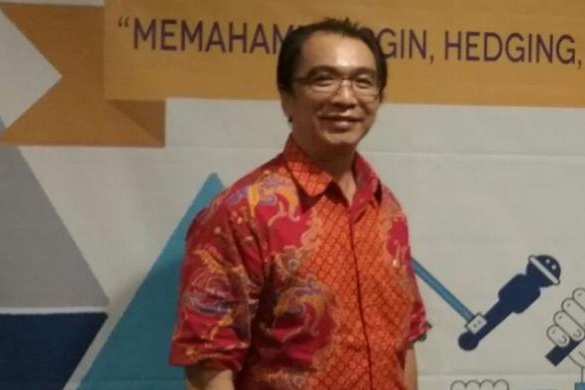 Stephanus Paulus Lumintang, Direktur Utama Jakarta Futures Exchange (JFX) atau Bursa Berjangka Jakarta (BBJ). 