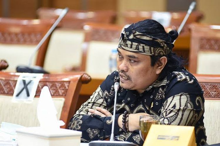 Anggota Komisi IX DPR RI Nurhadi berbicara soal penggunaan anggaran stunting yang lebih banyak digunakan pemerintah daerah untuk rapat dan perjalanan dinas.