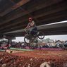 Lintasan Sepeda Pilar Jati Bike Park di Kolong Tol Becakayu Dibuka untuk Umum