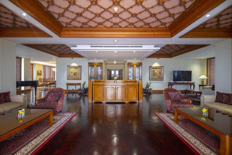 Living Room Presidential Suite The Sultan Hotel Jakarta.