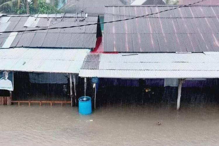 Banjir melanda dua kecamatan di Mentawai, Sumatera Barat, Sabtu (12/8/2023)