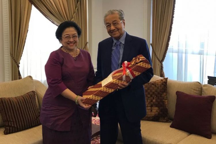 Ketua Umum PDI-P Megawati Soekarnoputri saat bertemu Perdana Menteri Malaysia Mahathir Mohamad di Hotel Grand Hyatt, Jakarta Pusat, Jumat (29/6/2018) siang.