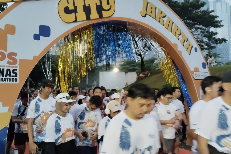 Menuju LPS Monas Half Marathon 2024, Run The City Jakarta Diramaikan 1.000 Pelari