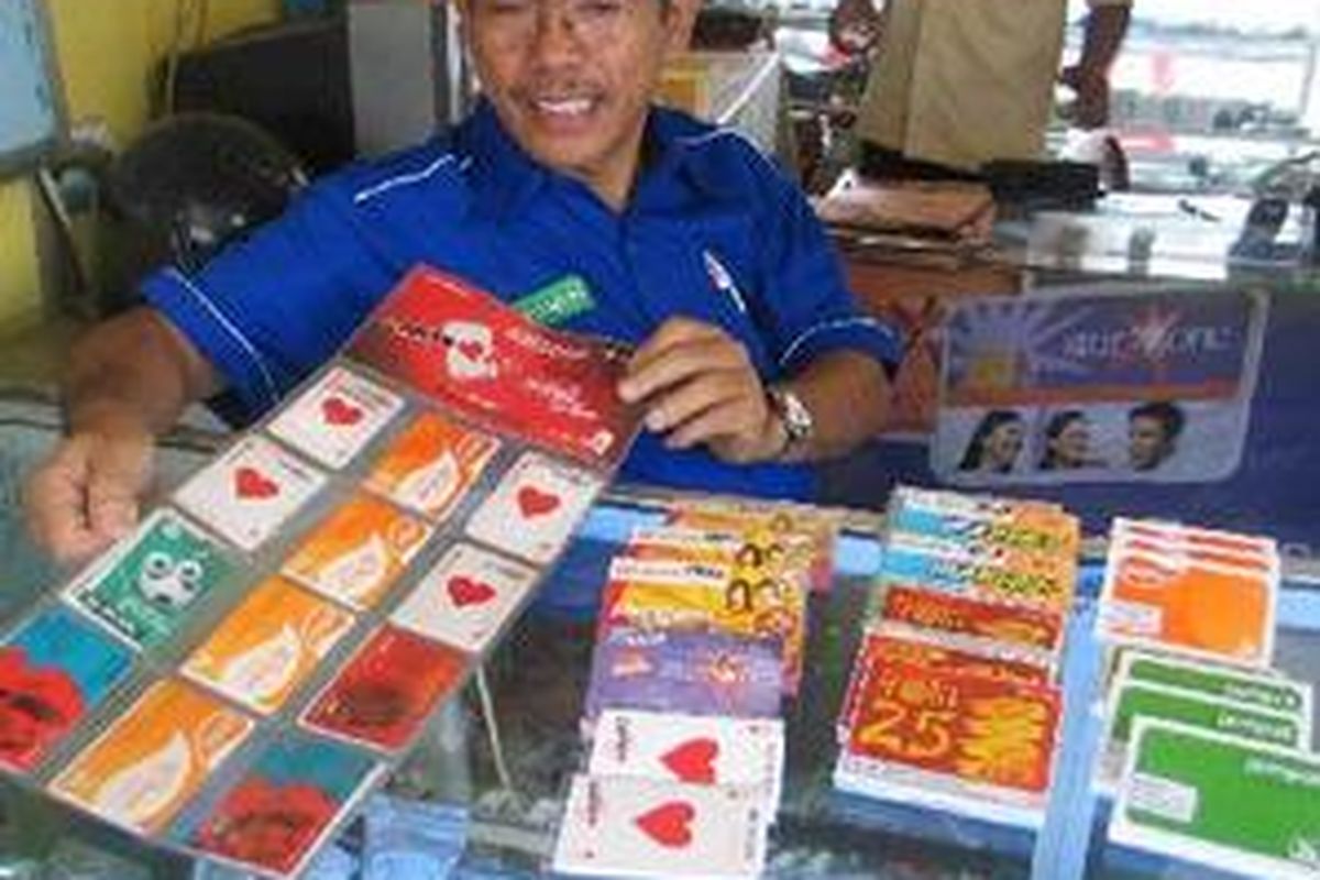 Makin banyak operator seluler, alternatif layanan telekomunikasi makin beragam.