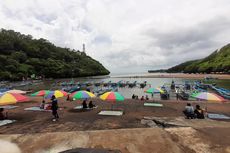 Gelombang 4 Meter, Wisatawan yang Akan Melaksanakan Tradisi Padusan di Pantai Diimbau Ikuti Aturan