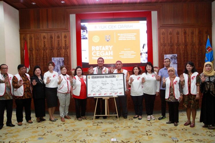 Wali Kota Semarang Hendrar Prihadi sangat peduli dengan kesehatan untuk warganya. Salah satu penyakit yang ia ingin minimalkan adalah talasemia. 
