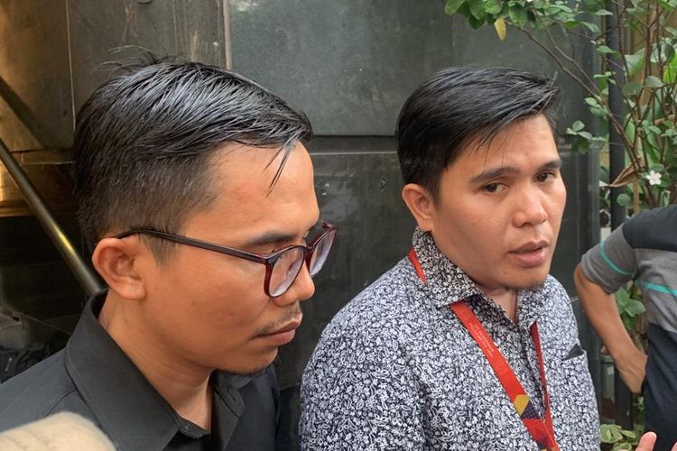 Penyidik Ditreskrimsus Polda Metro Jaya memeriksa Ketua Umum Asosiasi Lawyer Muslim Indonesia (ALMI), Muhammad Zainul Arifin atas laporannya terkait kasus video syur diduga Rebecca Klopper, Selasa (3/10/2023). 