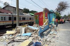 Bangunan Liar di Jalur KA Stasiun Bogor hingga Cilebut Dibongkar